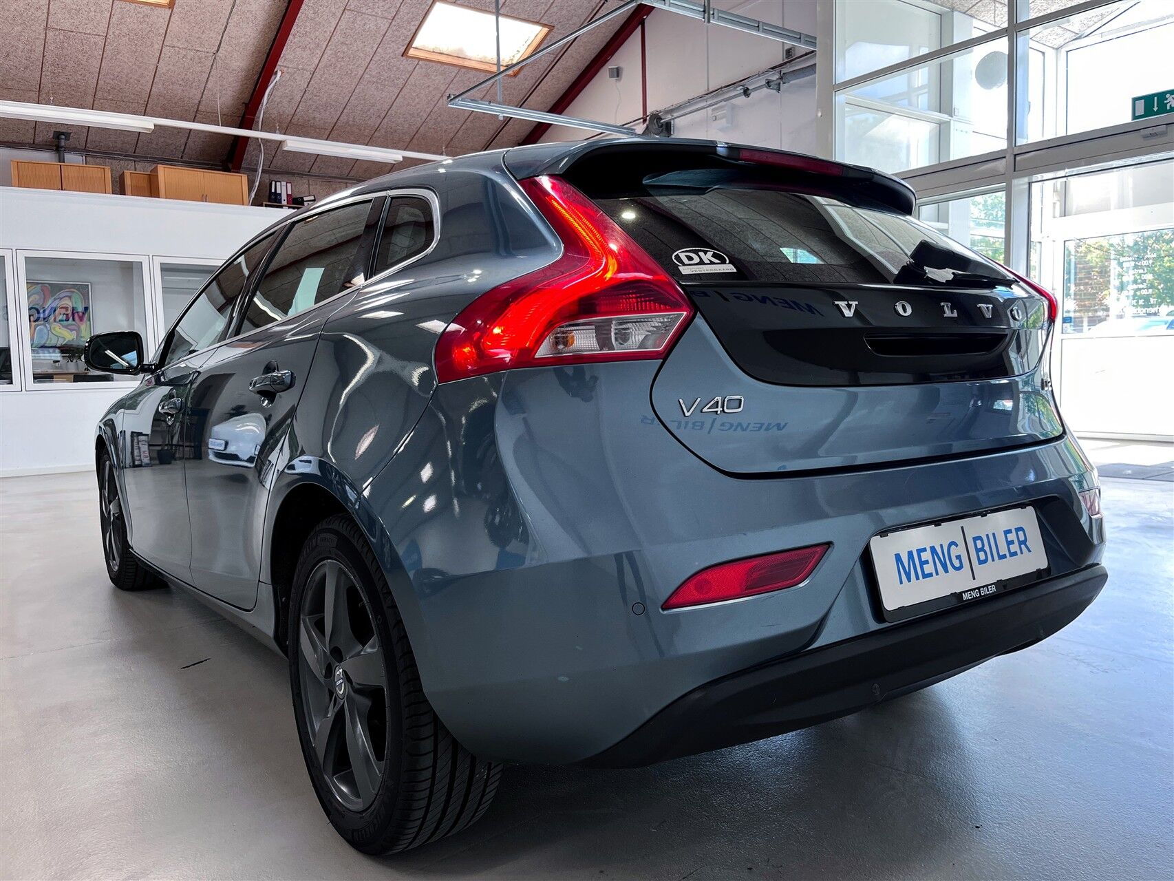 Billede af Volvo V40 1,6 D2 DRIVe-E Momentum 115HK 5d 6g
