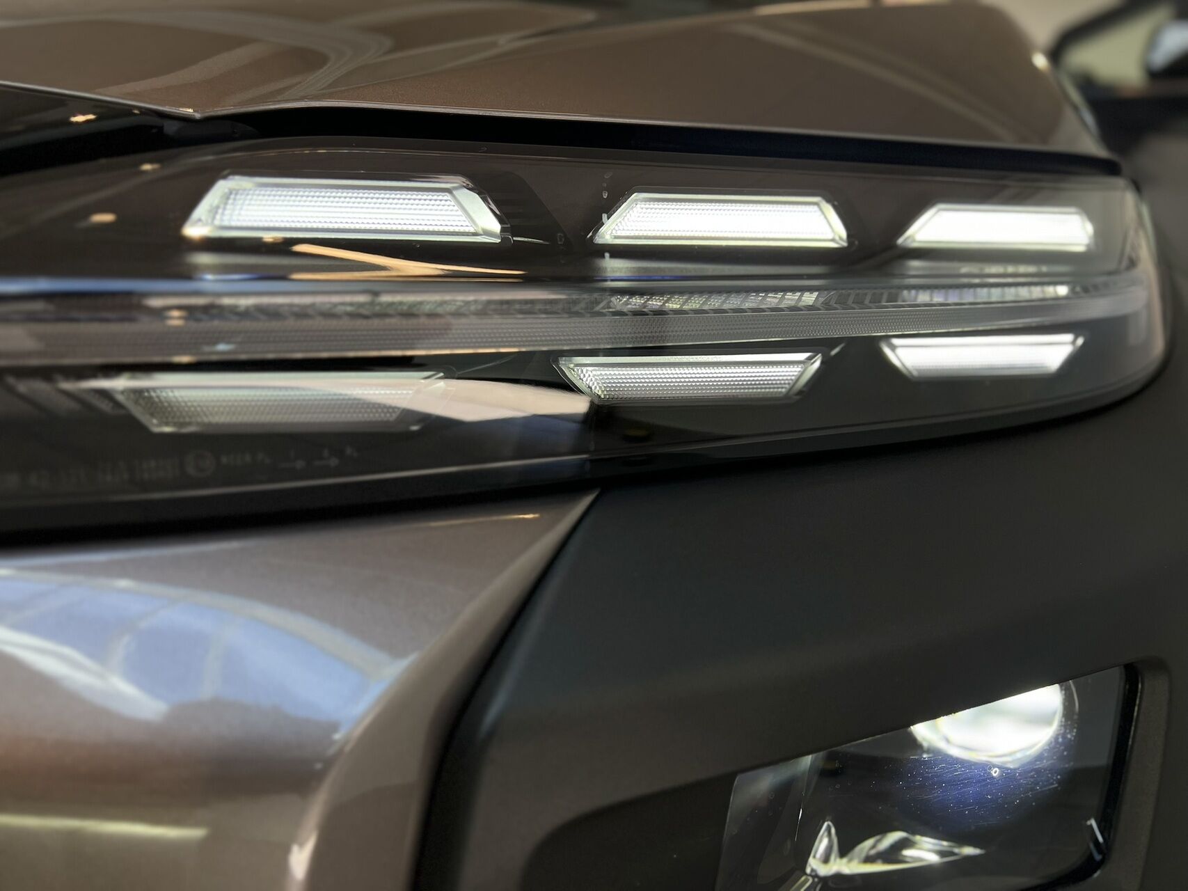 Billede af Subaru e-Outback EL Limited AWD 380HK Stc Aut.