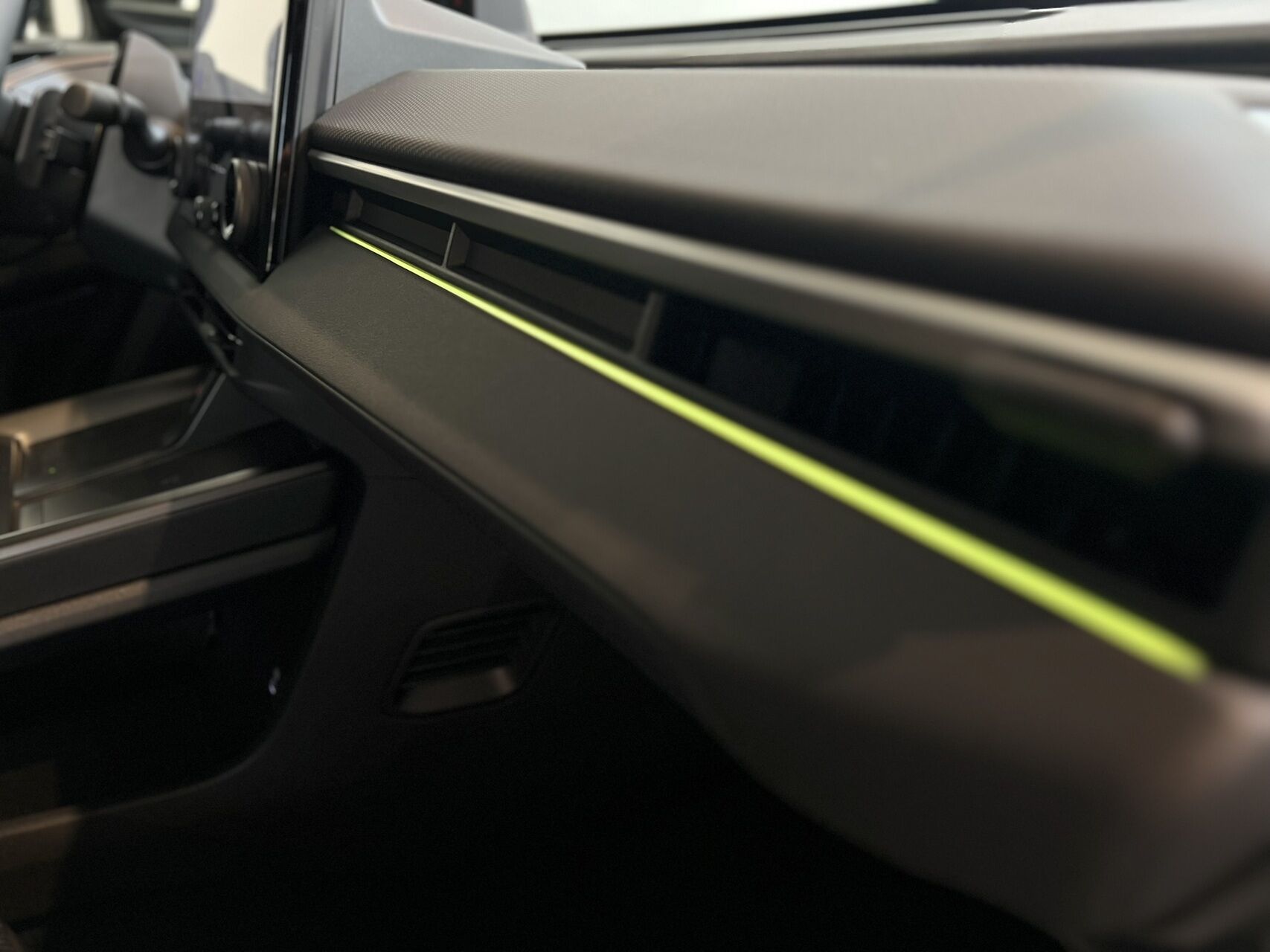 Billede af Subaru e-Outback EL Limited AWD 380HK Stc Aut.