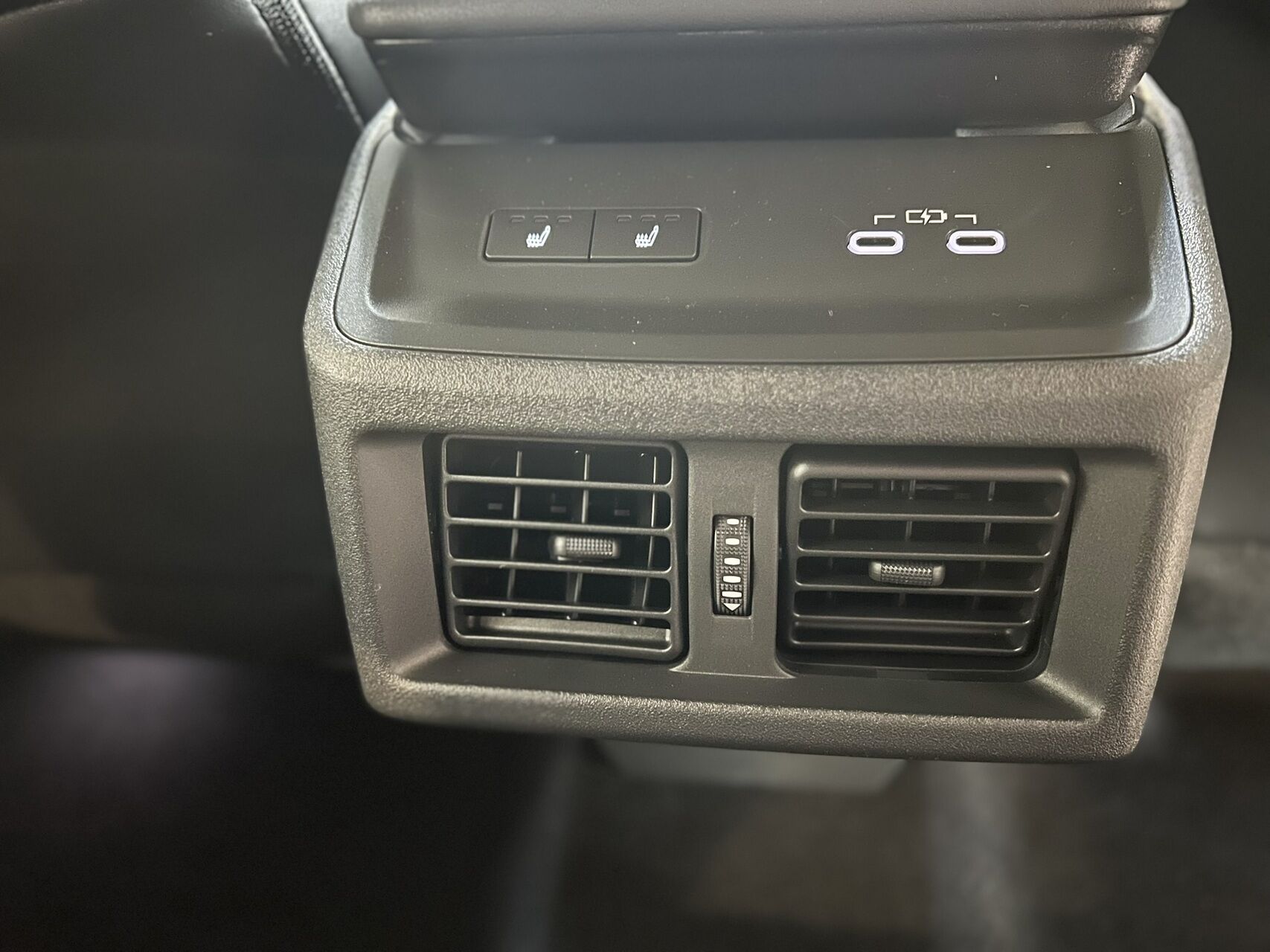 Billede af Subaru e-Outback EL Limited AWD 380HK Stc Aut.