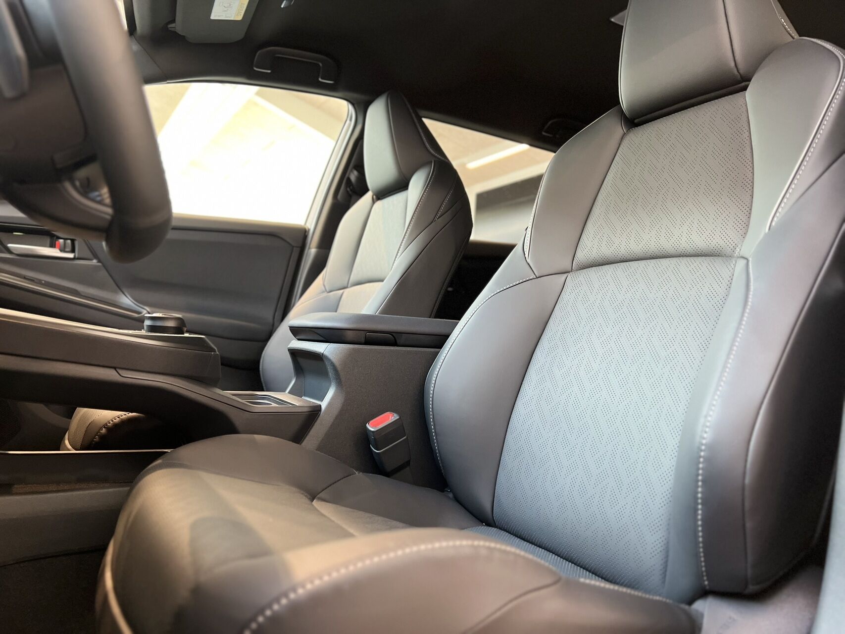 Billede af Subaru e-Outback EL Limited AWD 380HK Stc Aut.