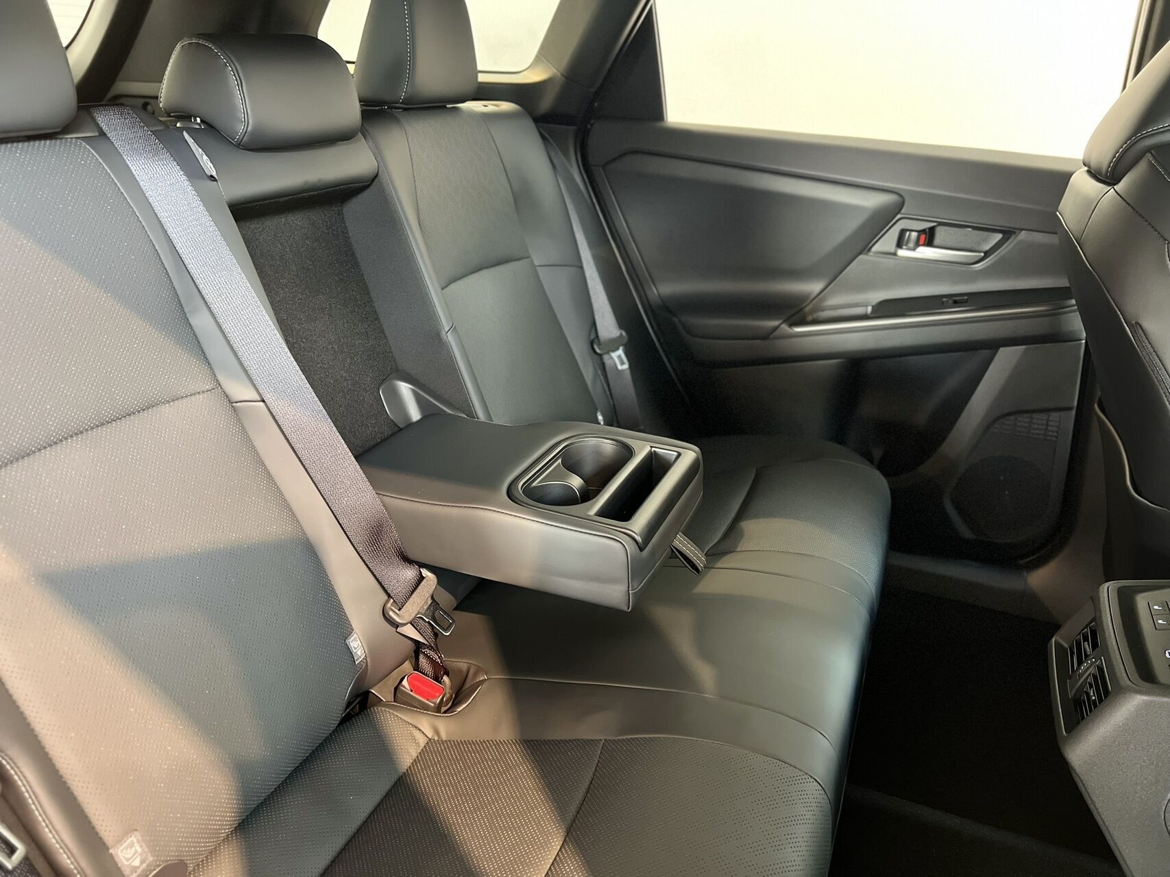 Billede af Subaru e-Outback EL Limited AWD 380HK Stc Aut.