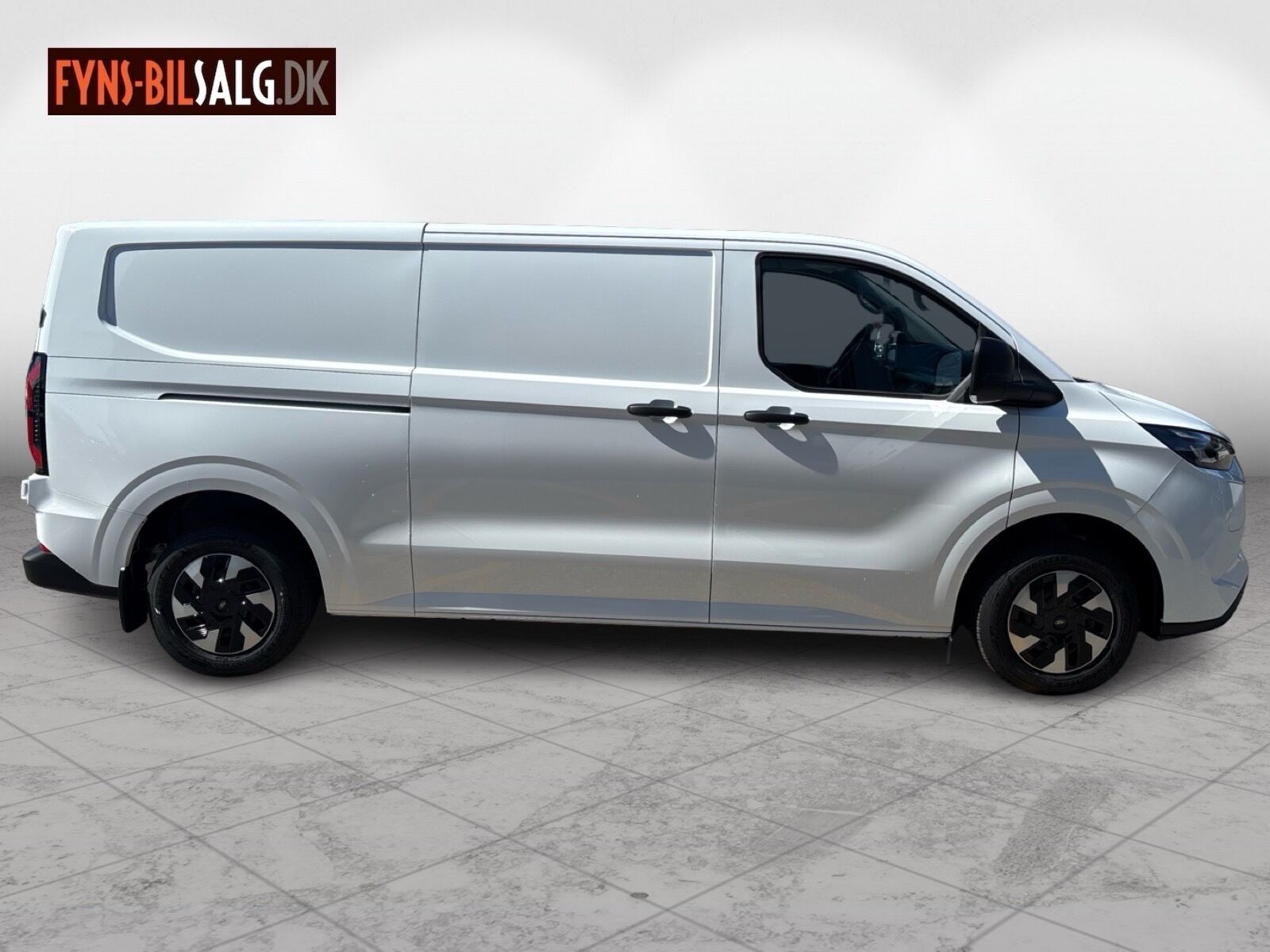 Billede af Ford E-Transit Custom 340 L2H1 EL Trend 218HK Van Aut.