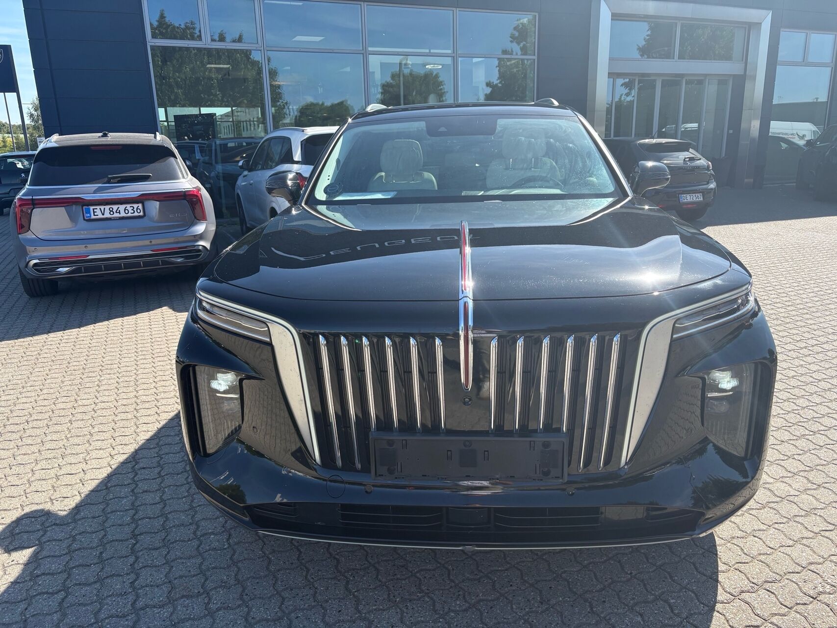 Billede af Hongqi E-HS9 EL Premium 4x4 551HK 5d Aut.