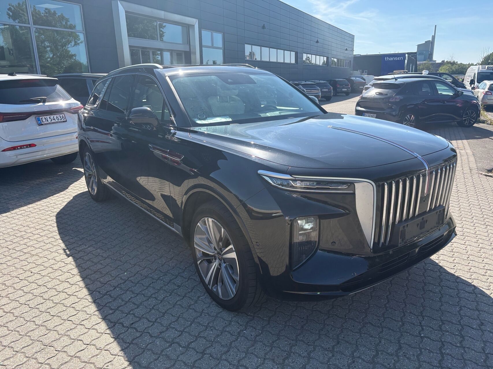 Billede af Hongqi E-HS9 EL Premium 4x4 551HK 5d Aut.