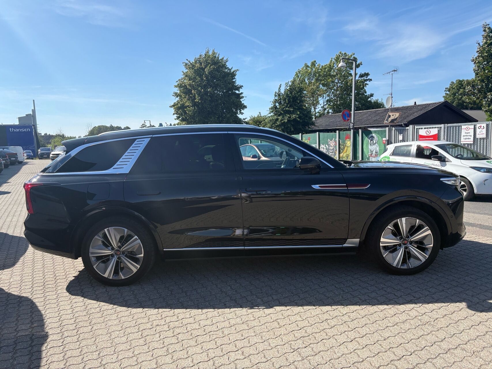 Billede af Hongqi E-HS9 EL Premium 4x4 551HK 5d Aut.
