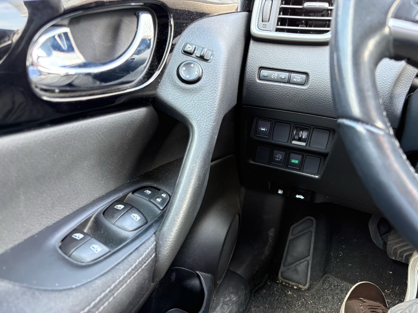 Billede af Nissan Qashqai 1,3 Dig-T N-Connecta DCT 160HK 5d 7g Aut.