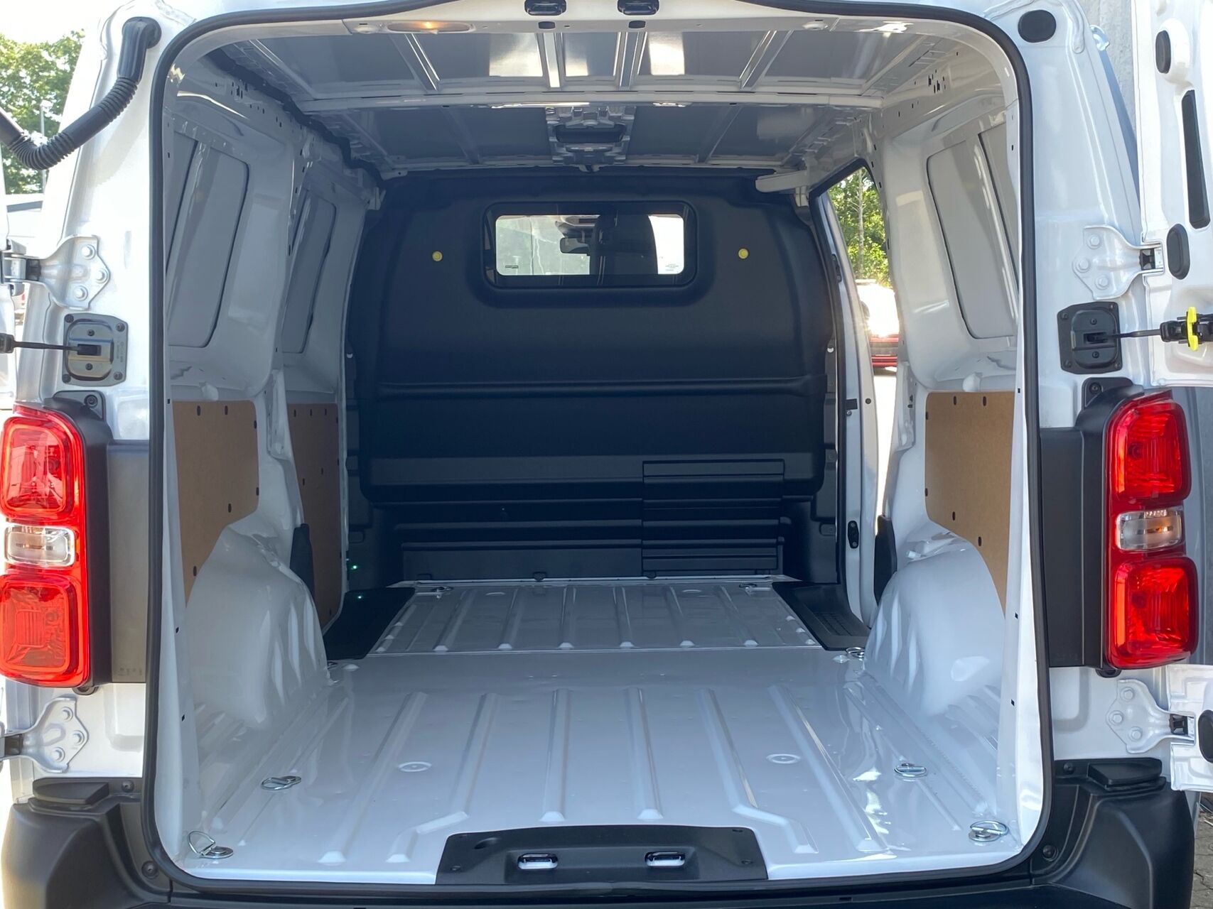 Billede af Fiat Scudo L3 2,2 BlueHDI Pro 150HK Van 8g Aut.