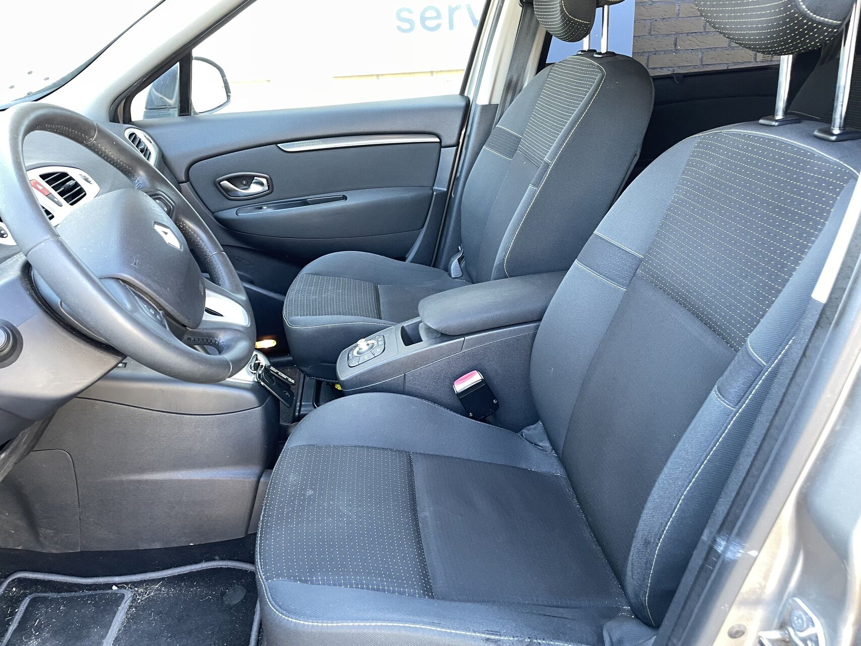 Billede af Renault Grand Scénic 1,9 DCI FAP Dynamique 130HK 6g