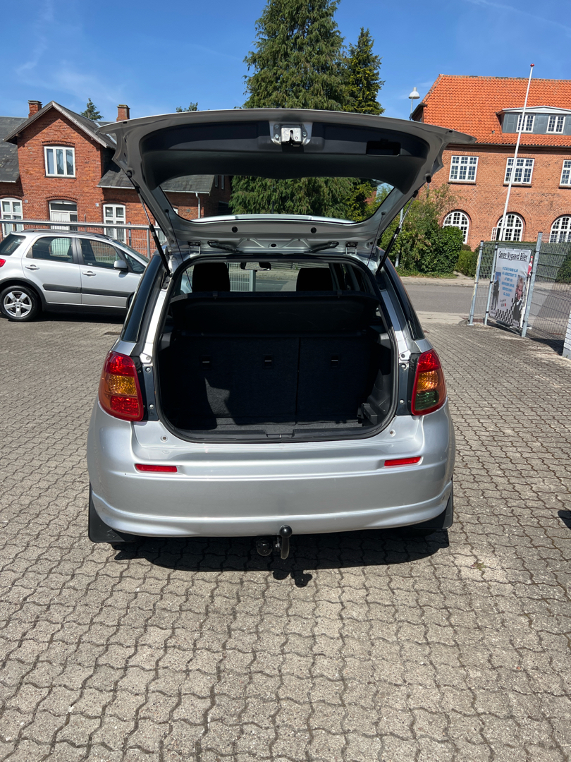 Billede af Suzuki SX4 1,6 16V Exclusive 120HK 5d