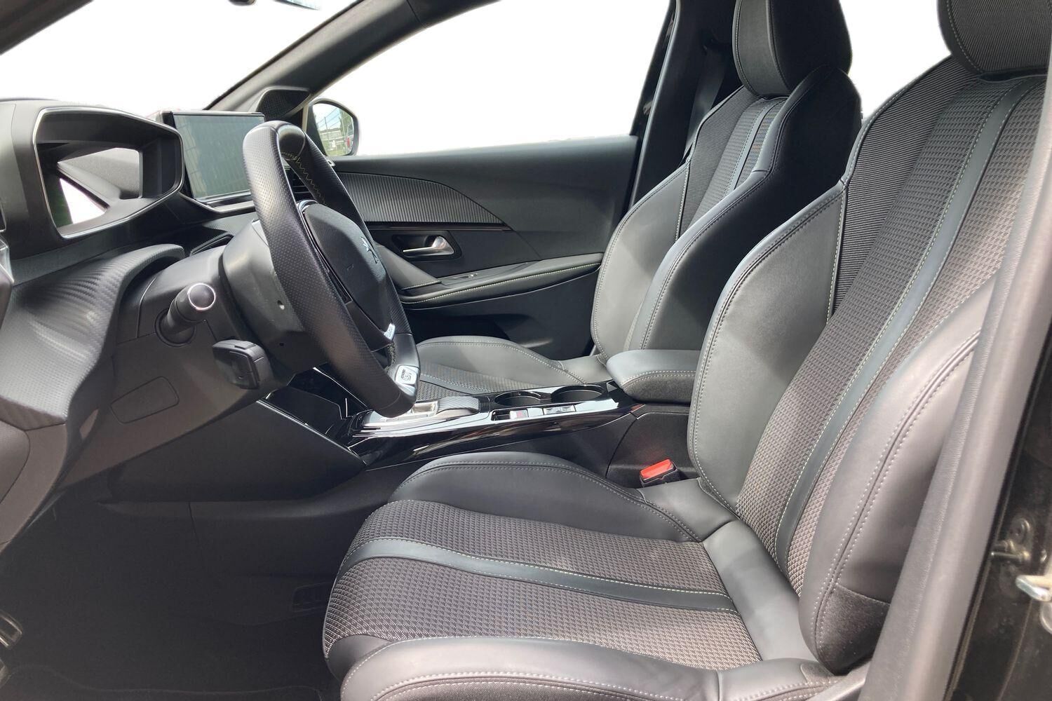 Billede af Peugeot e-208 EL GT 136HK 5d Aut.