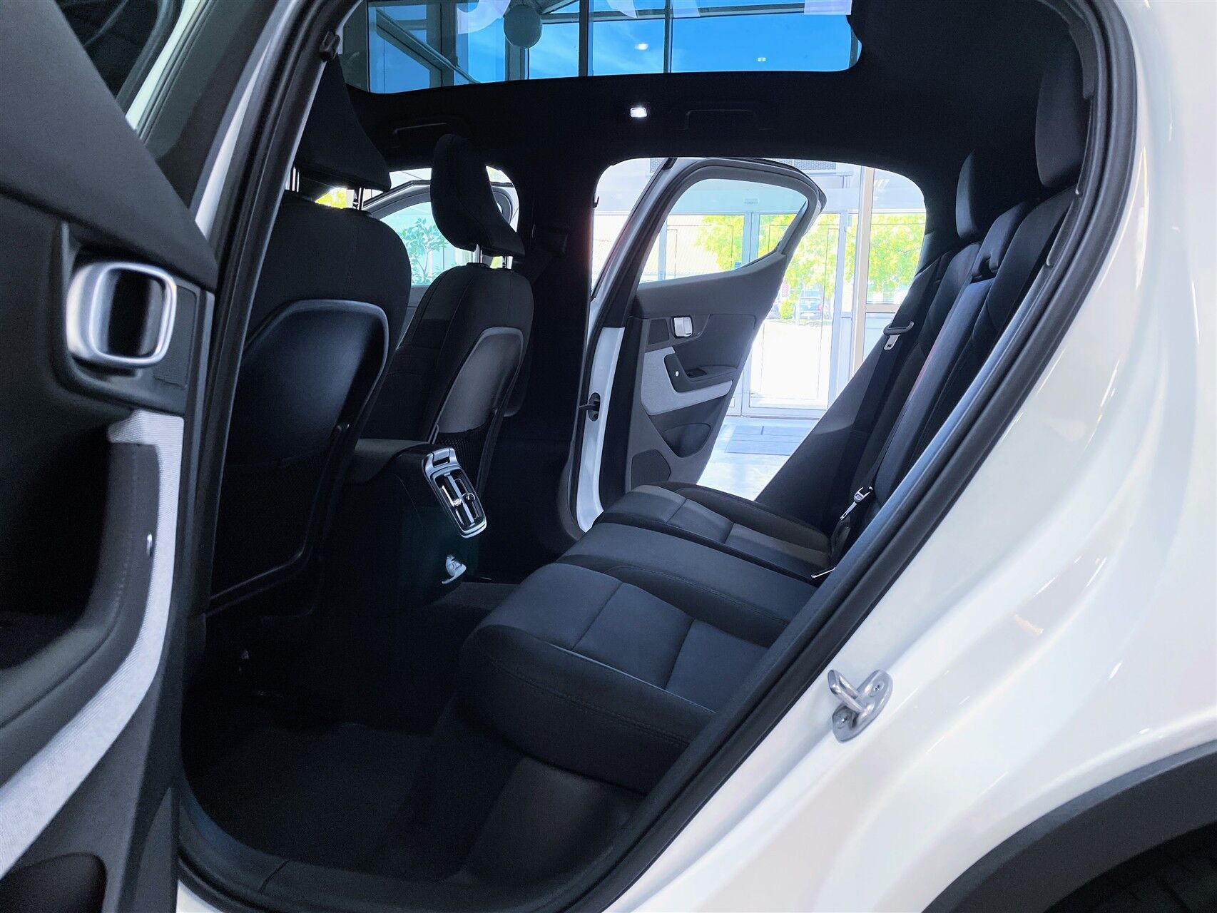 Billede af Polestar 2 EL Long Range Single motor Plus 231HK 5d Aut.