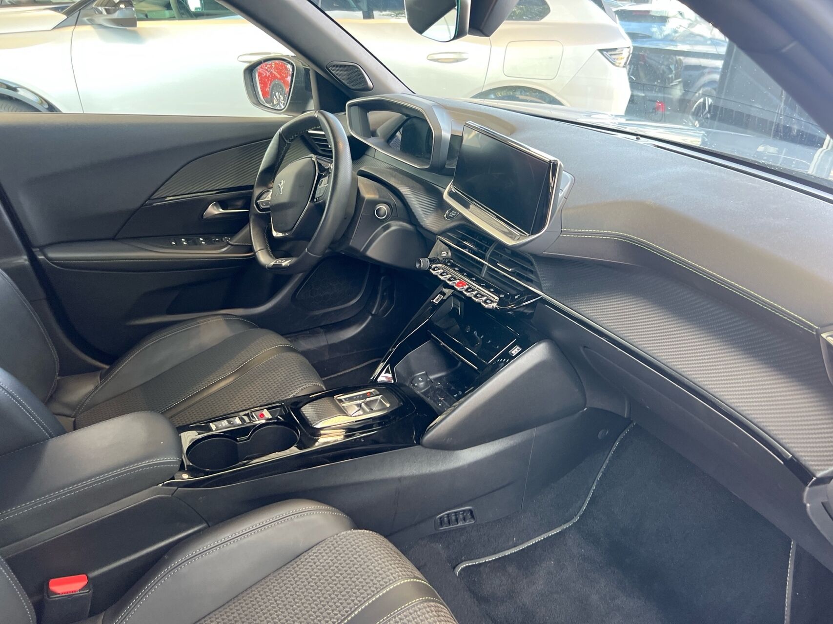 Billede af Peugeot e-2008 EL GT 136HK 5d Aut.
