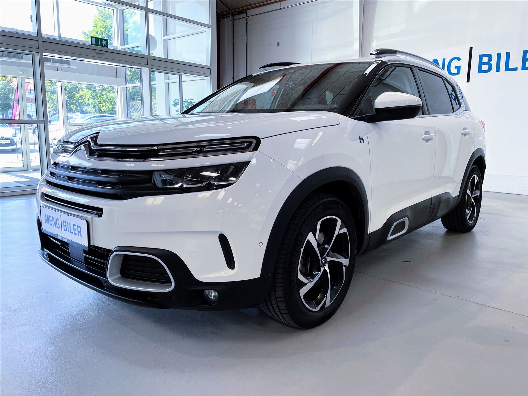 Billede af Citroën C5 Aircross 1,6 Plugin-hybrid Iconic EAT8 225HK 5d 8g Aut.