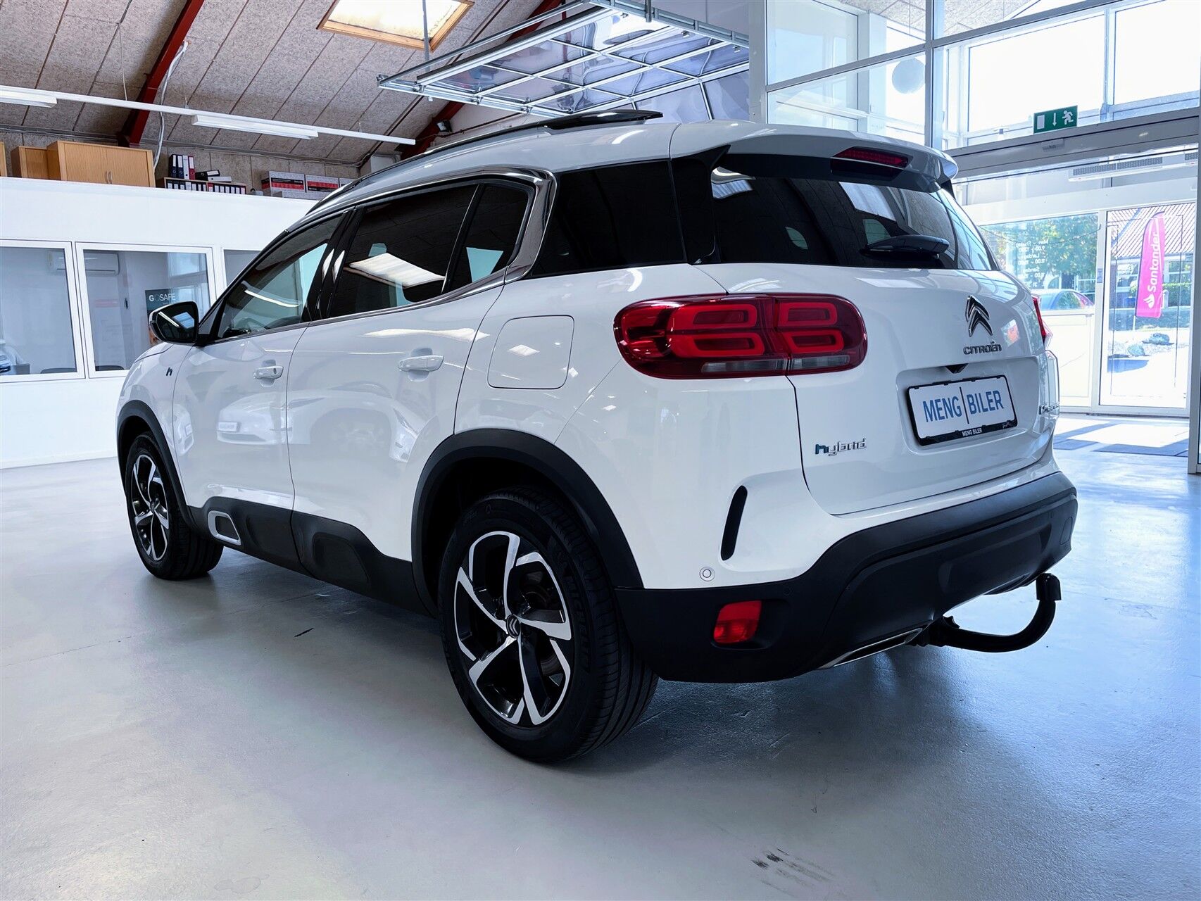 Billede af Citroën C5 Aircross 1,6 Plugin-hybrid Iconic EAT8 225HK 5d 8g Aut.