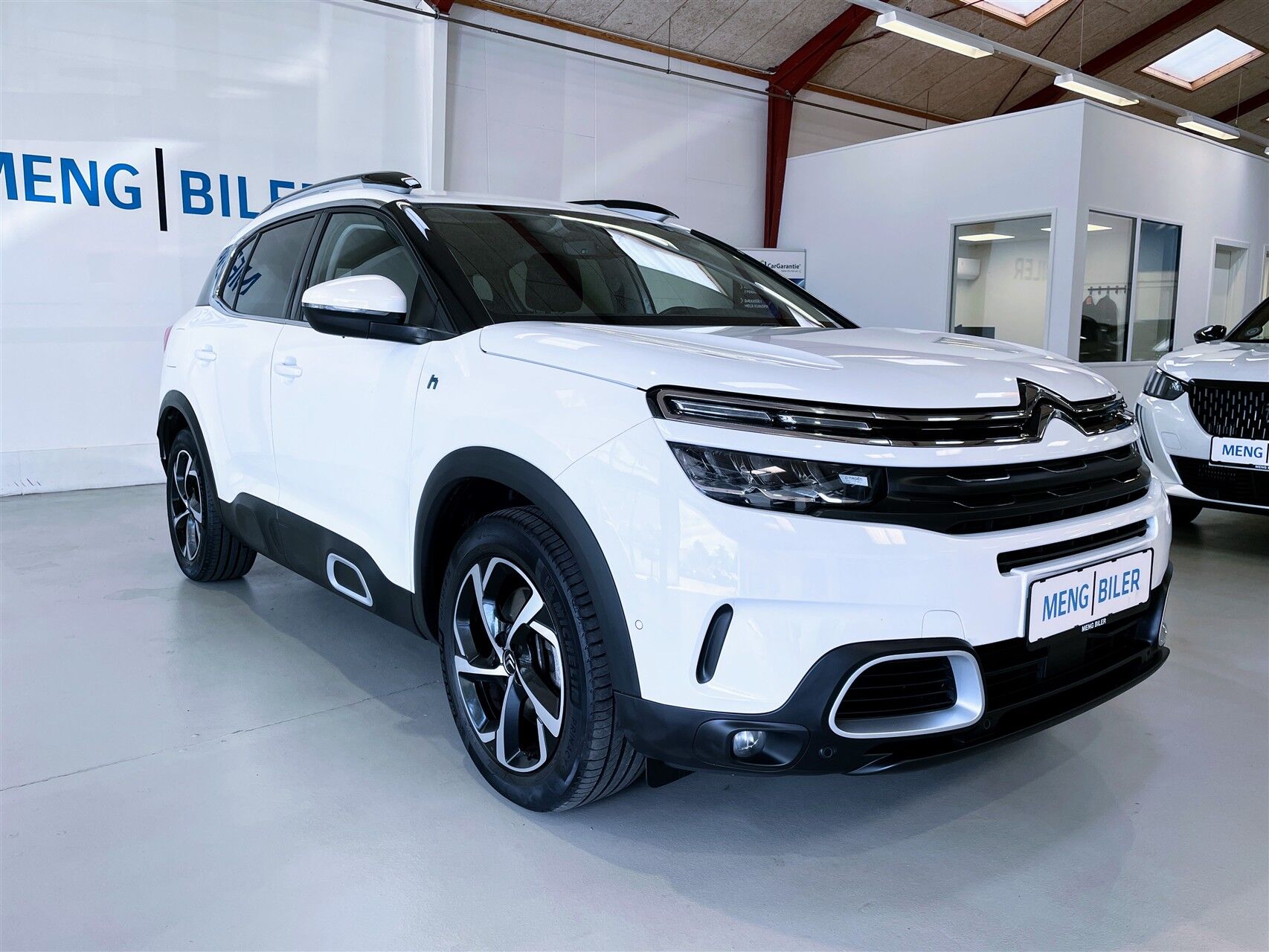 Billede af Citroën C5 Aircross 1,6 Plugin-hybrid Iconic EAT8 225HK 5d 8g Aut.