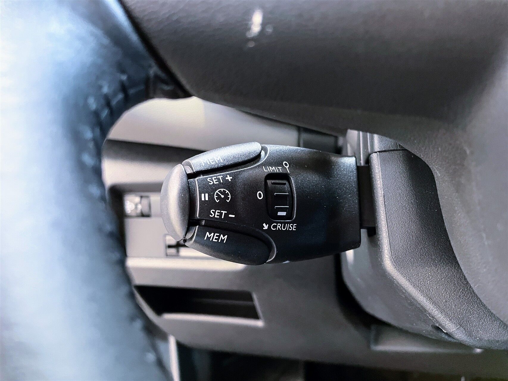 Billede af Citroën C5 Aircross 1,6 Plugin-hybrid Iconic EAT8 225HK 5d 8g Aut.