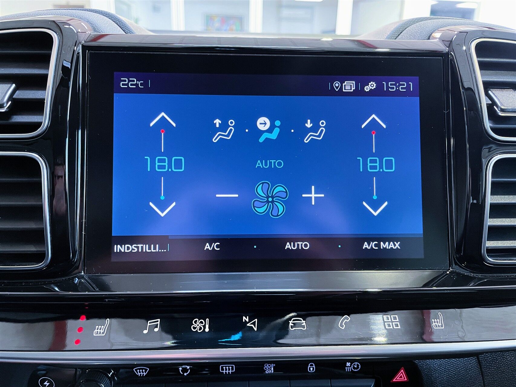 Billede af Citroën C5 Aircross 1,6 Plugin-hybrid Iconic EAT8 225HK 5d 8g Aut.