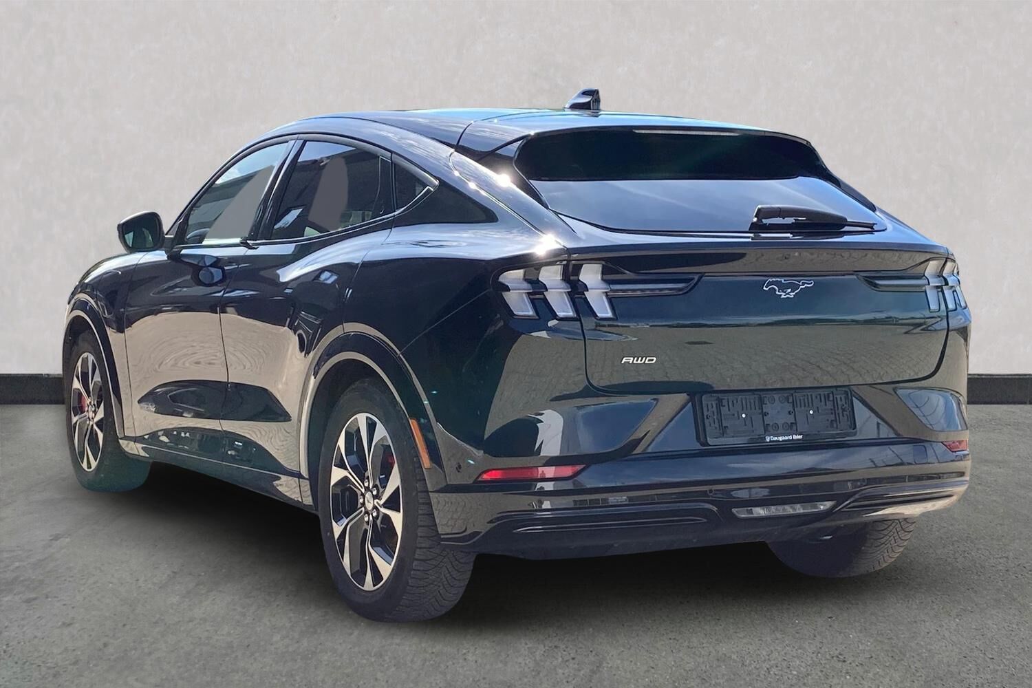 Billede af Ford Mustang Mach-E EL SR Premium AWD 269HK 5d Aut.