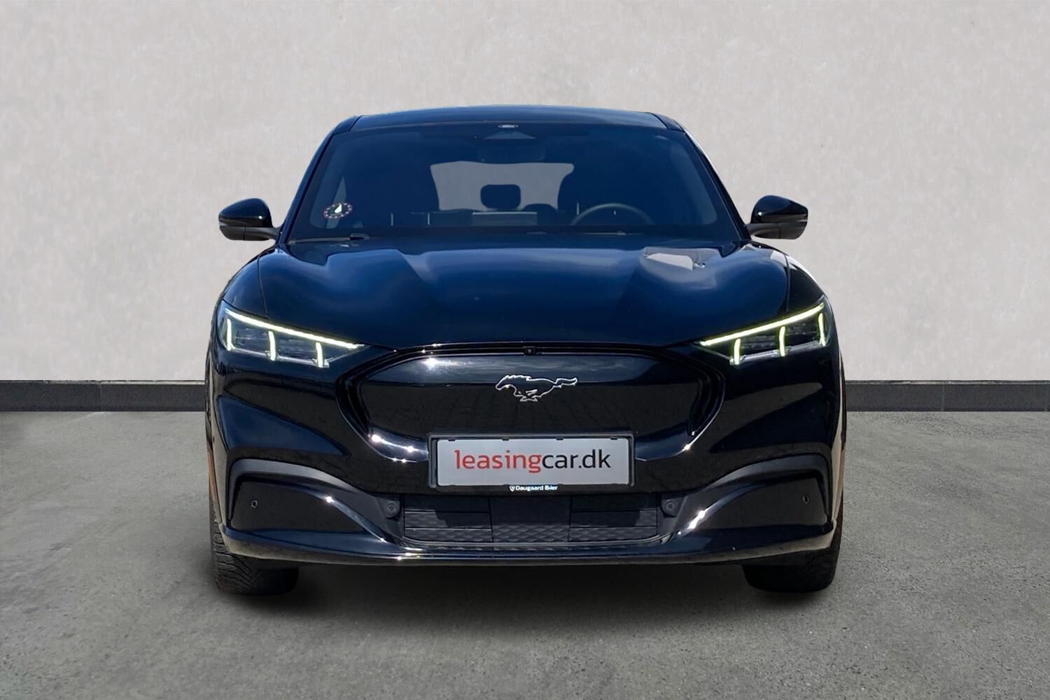 Billede af Ford Mustang Mach-E EL SR Premium AWD 269HK 5d Aut.