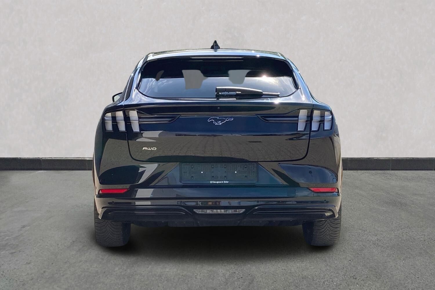 Billede af Ford Mustang Mach-E EL SR Premium AWD 269HK 5d Aut.