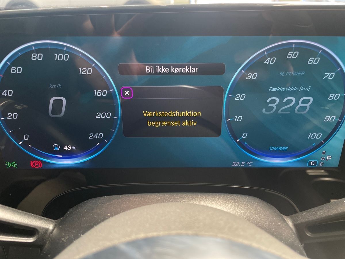 Billede af Mercedes-Benz CLA250+ EL EQ  272HK 5d Aut. 