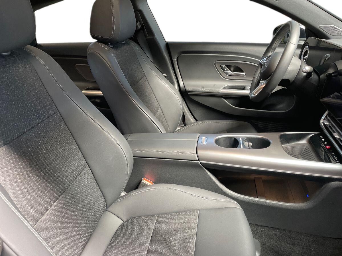 Billede af Mercedes-Benz CLA250+ EL EQ  272HK 5d Aut. 