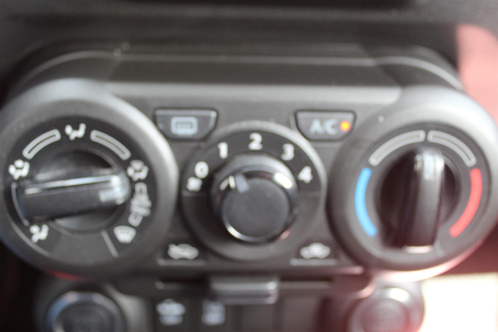 Billede af Suzuki Ignis 1,2 Dualjet  Mild hybrid Active AEB 83HK 5d