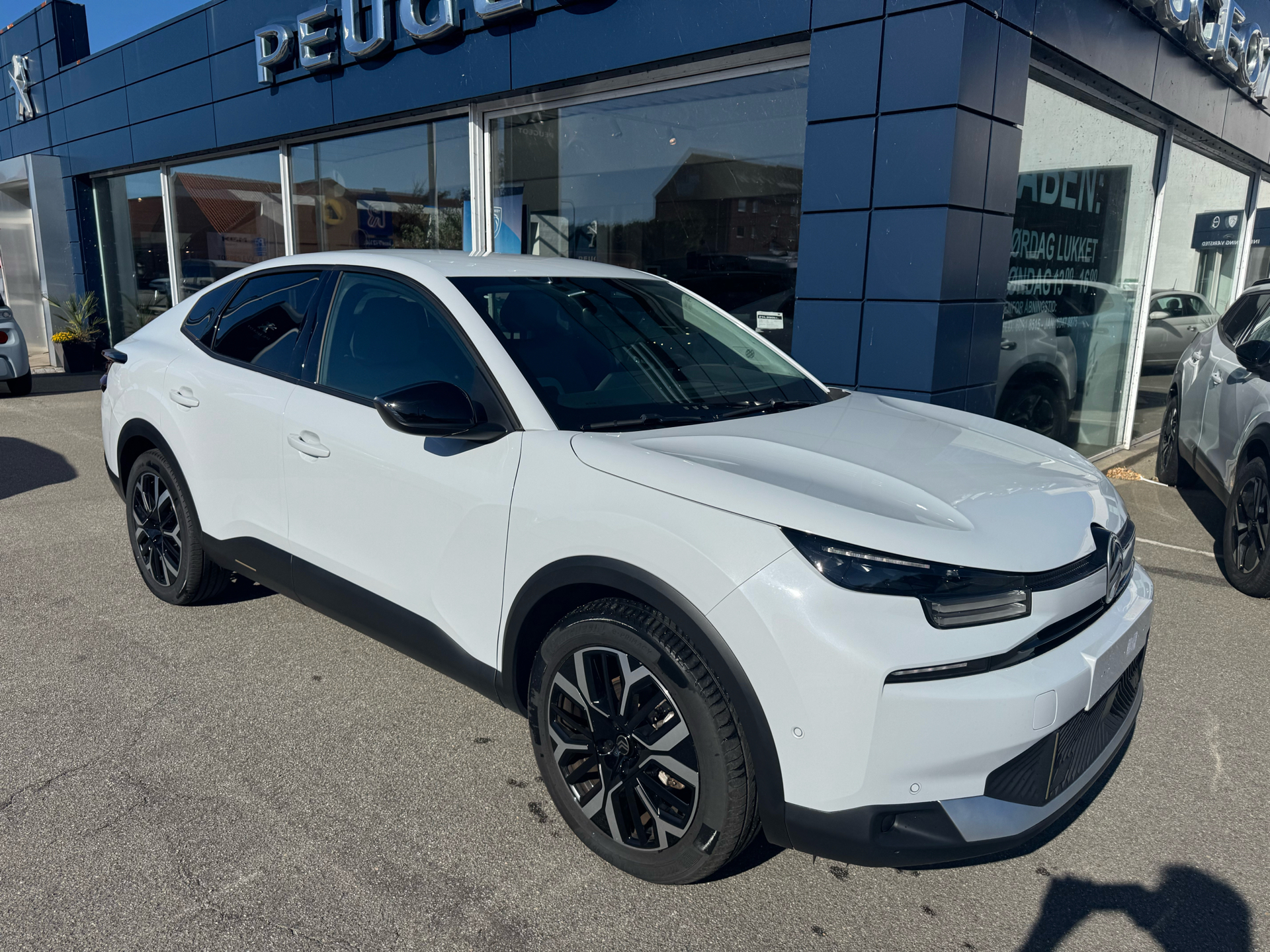 Billede af Citroën e-C4 X EL Max 156HK 5d Aut.