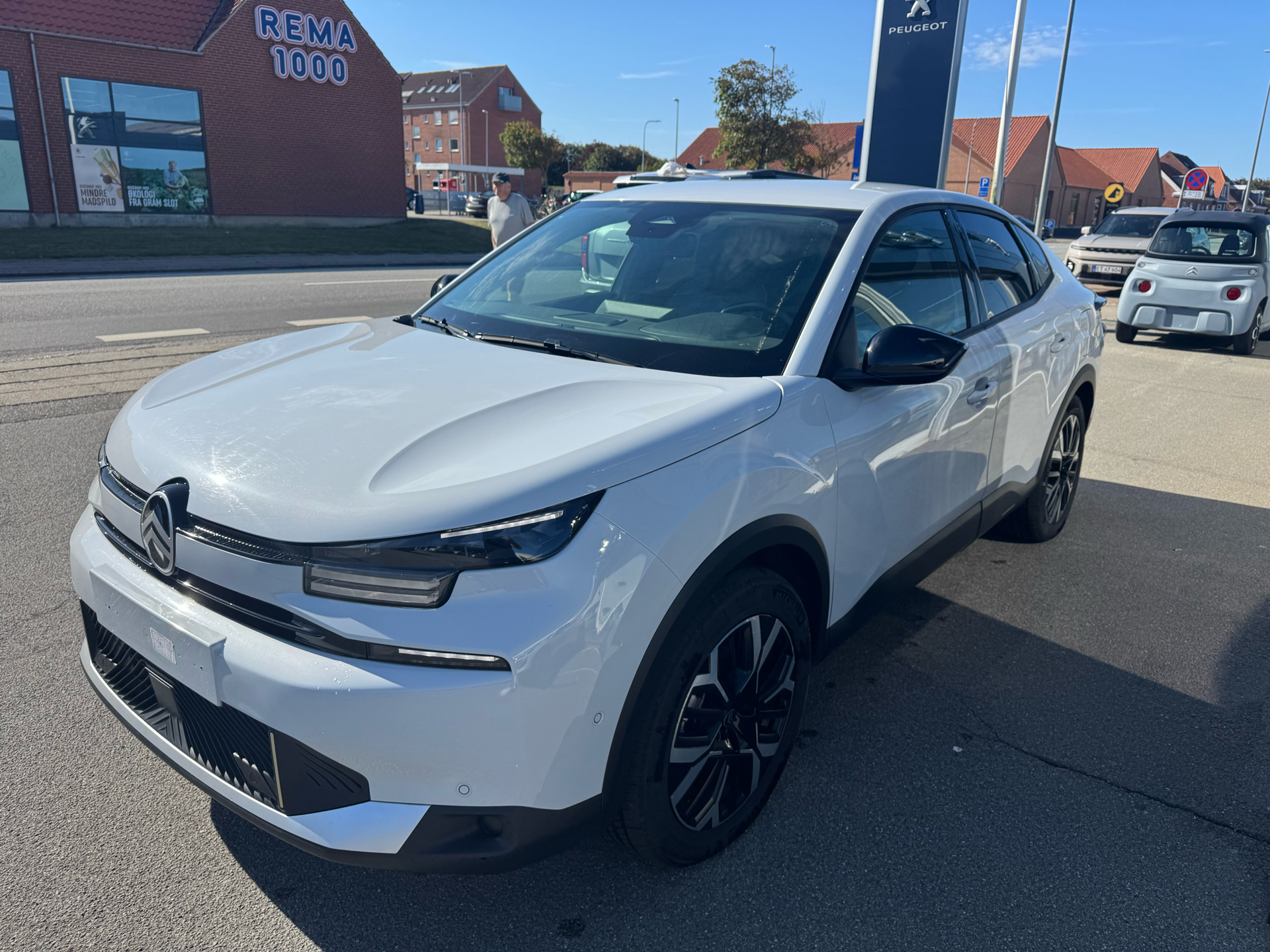 Billede af Citroën e-C4 X EL Max 156HK 5d Aut.