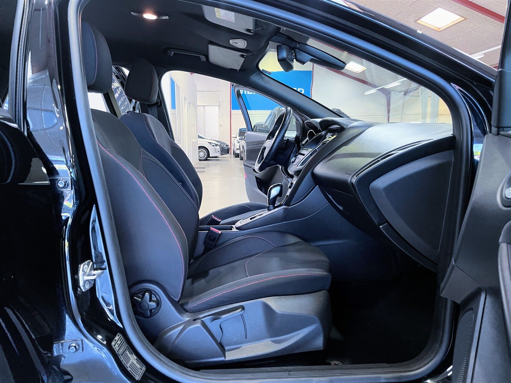 Billede af Ford Focus 1,5 TDCi ST-Line Powershift 120HK Stc 6g Aut.