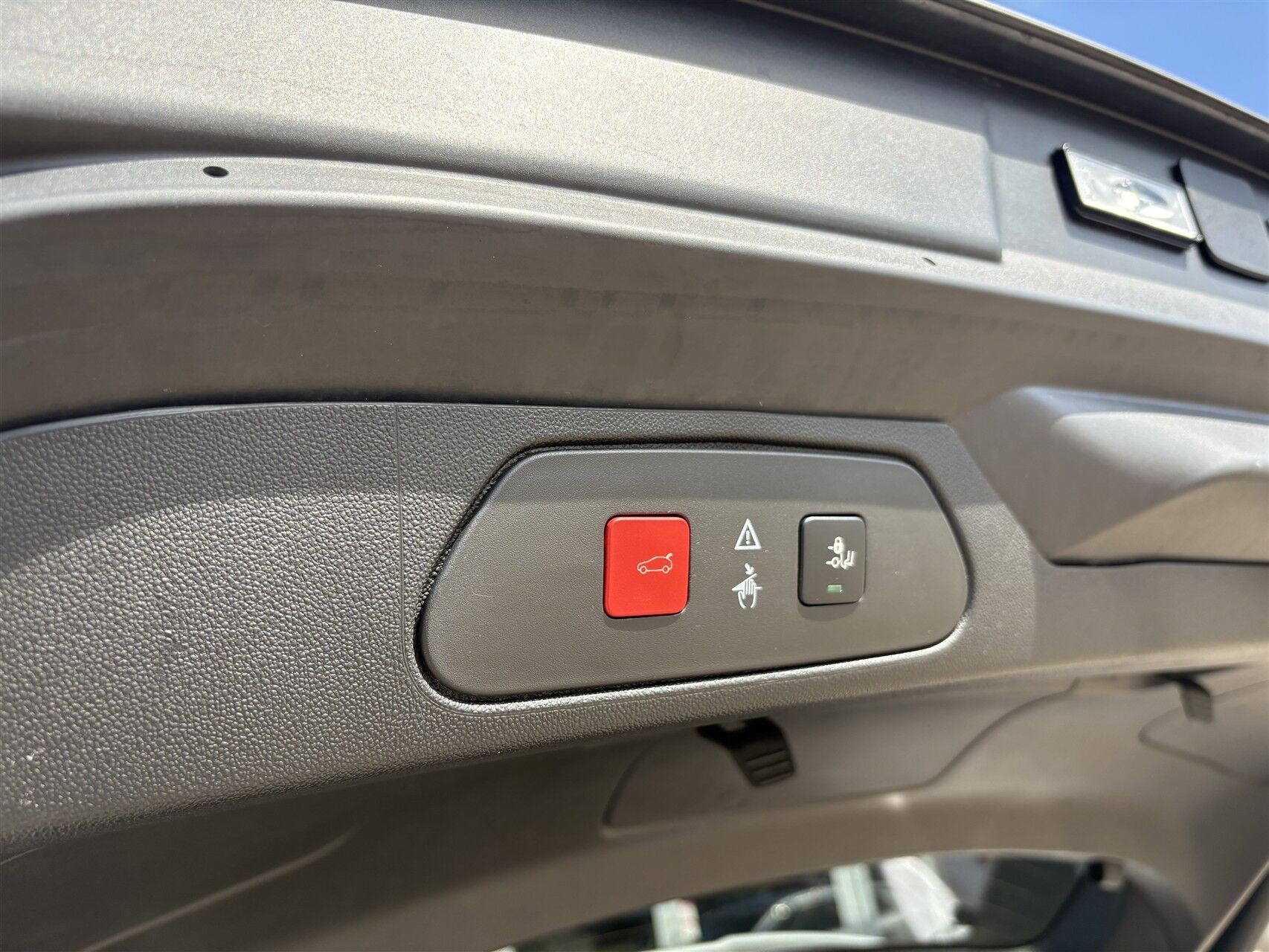 Billede af Opel Grandland X 1,6 PHEV  Plugin-hybrid EuroLine 225HK 5d 8g Aut.