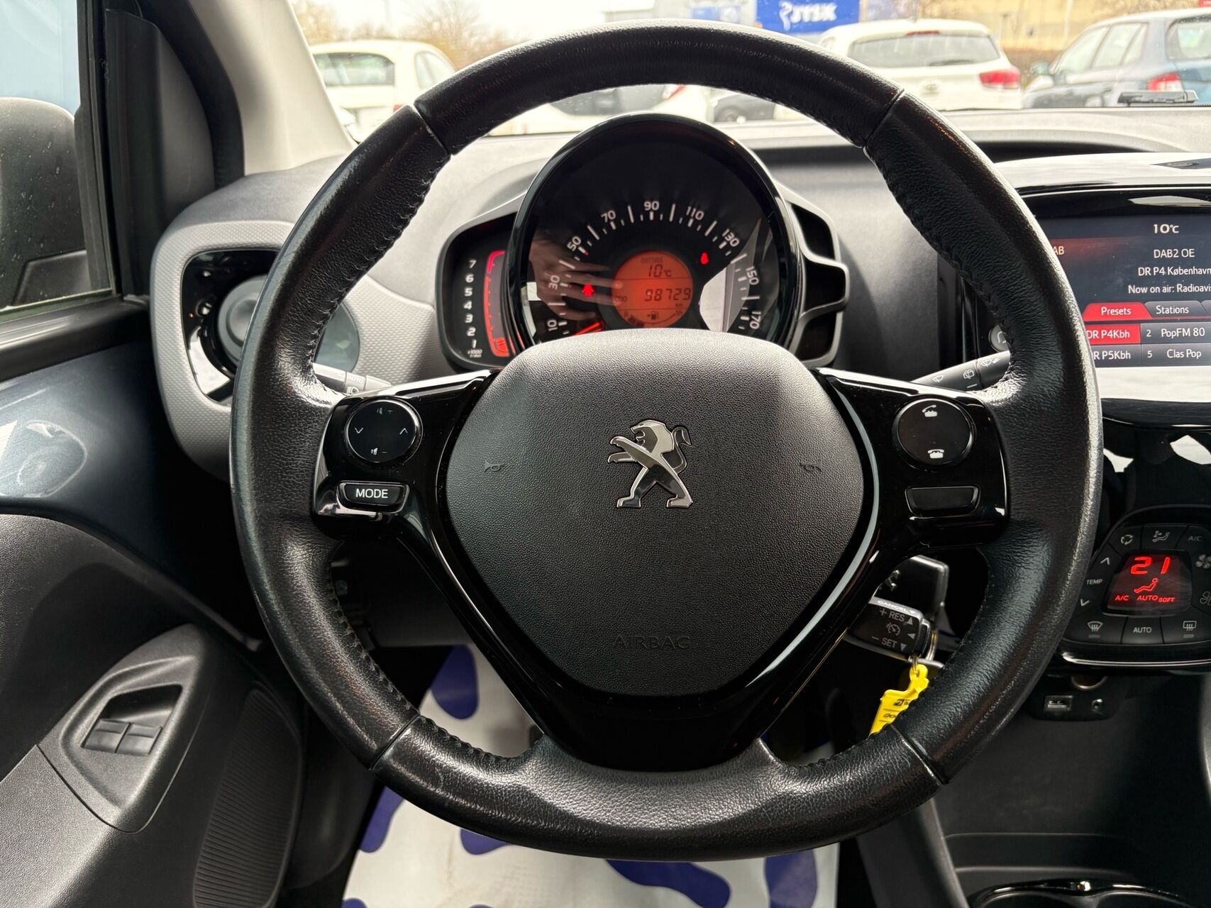 Billede af Peugeot 108 1,0 e-Vti Allure+ 72HK 5d