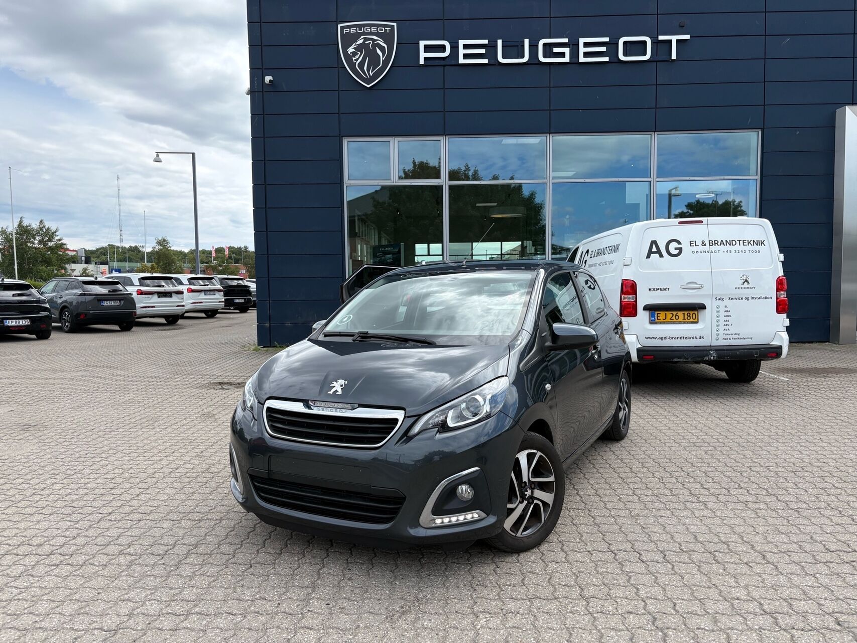 Billede af Peugeot 108 e-VTi 72 5D Hatchback 0 