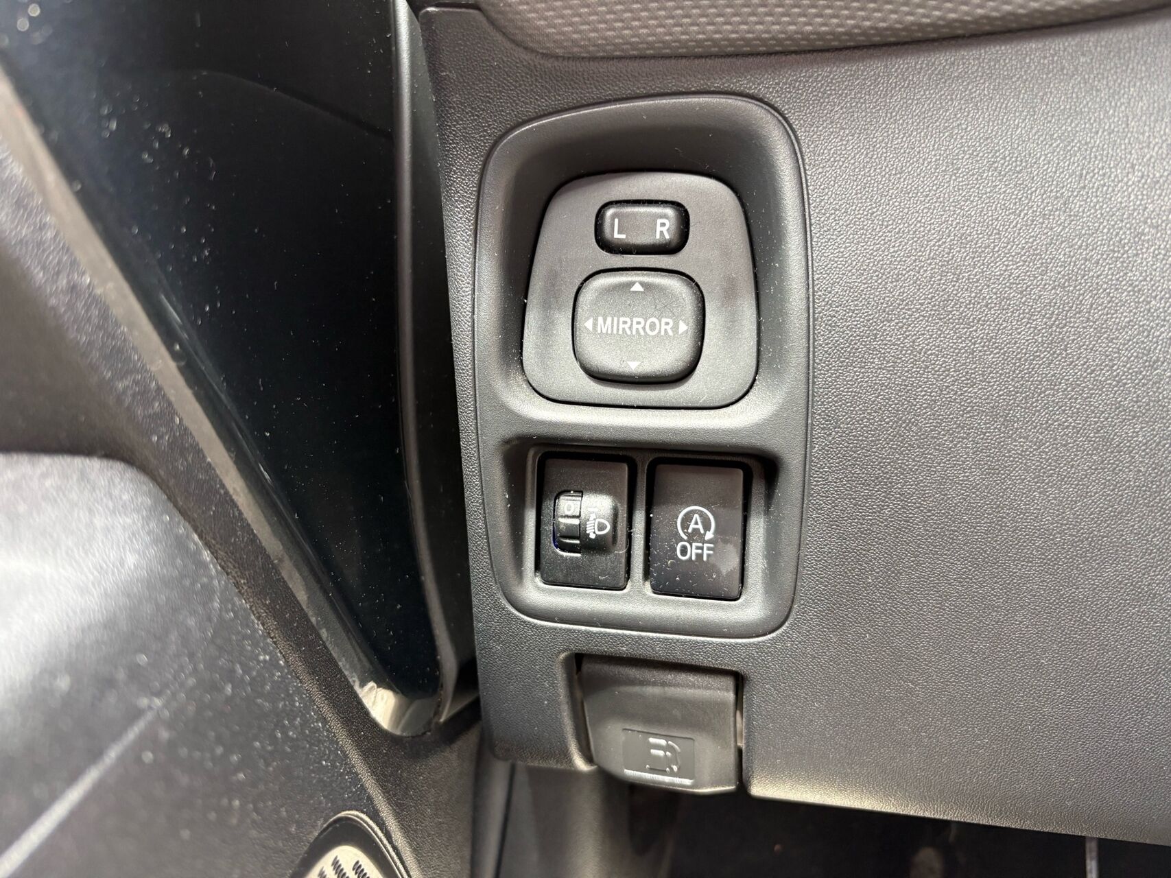 Billede af Peugeot 108 e-VTi 72 5D Hatchback 0 