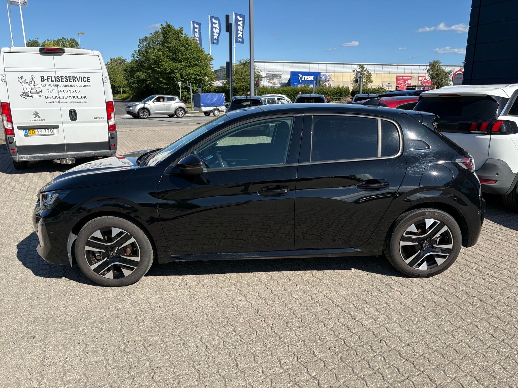 Billede af Peugeot 208 1,2 PureTech Allure+ 100HK 5d 6g