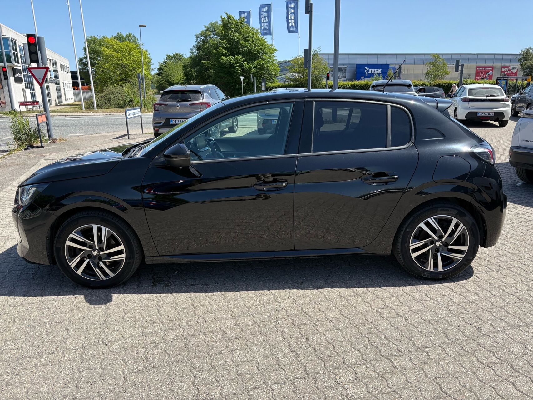 Billede af Peugeot 208 1,2 PureTech Allure 100HK 5d 6g