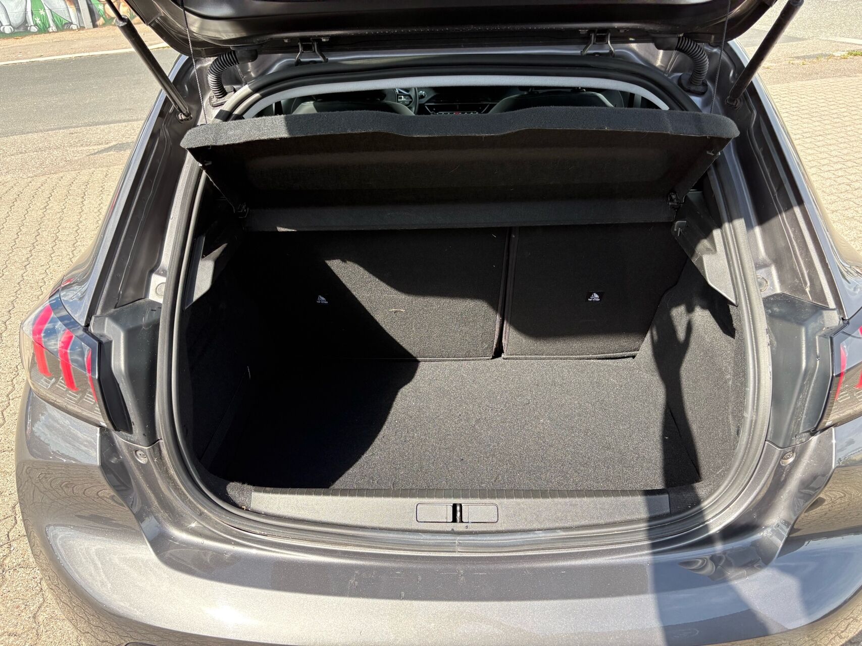 Billede af Peugeot 208 1,2 PureTech Supreme+ 100HK 5d 6g