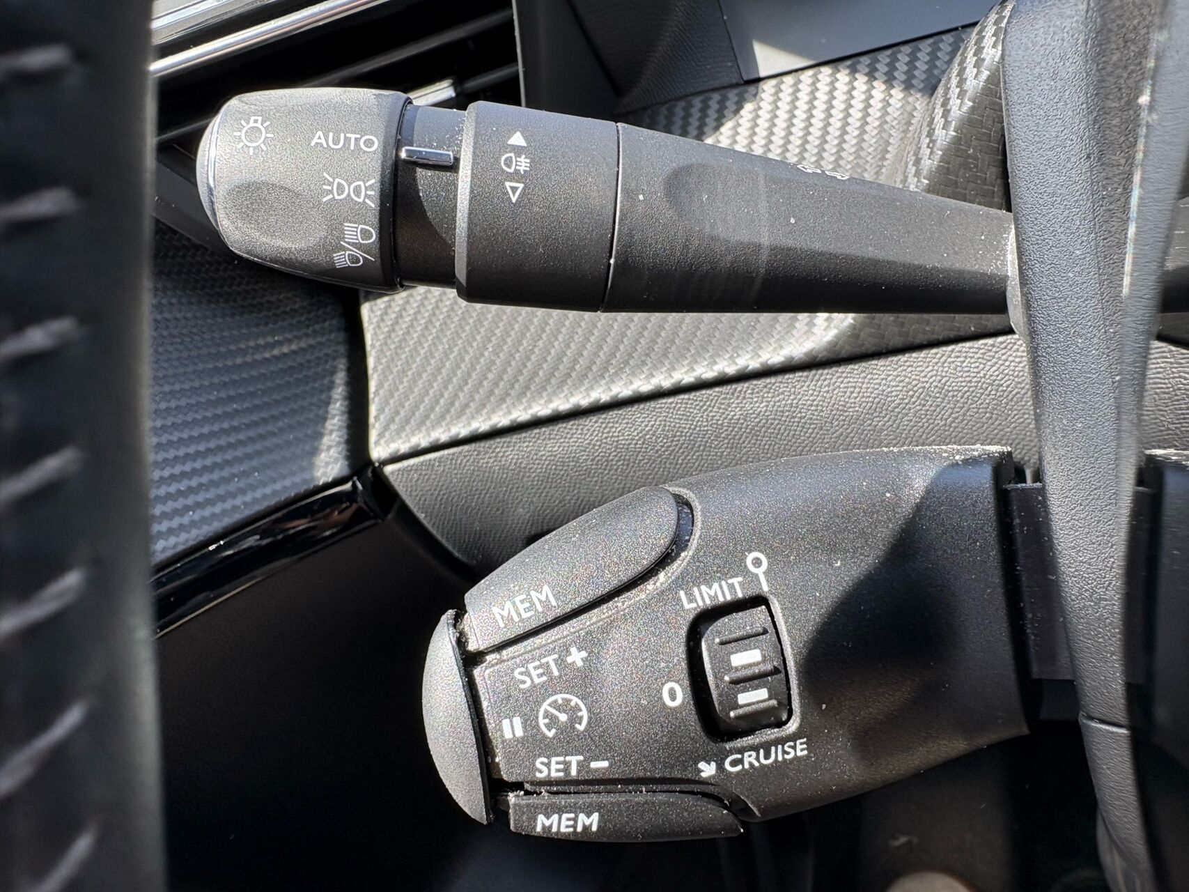Billede af Peugeot 208 1,2 PureTech Supreme+ 100HK 5d 6g