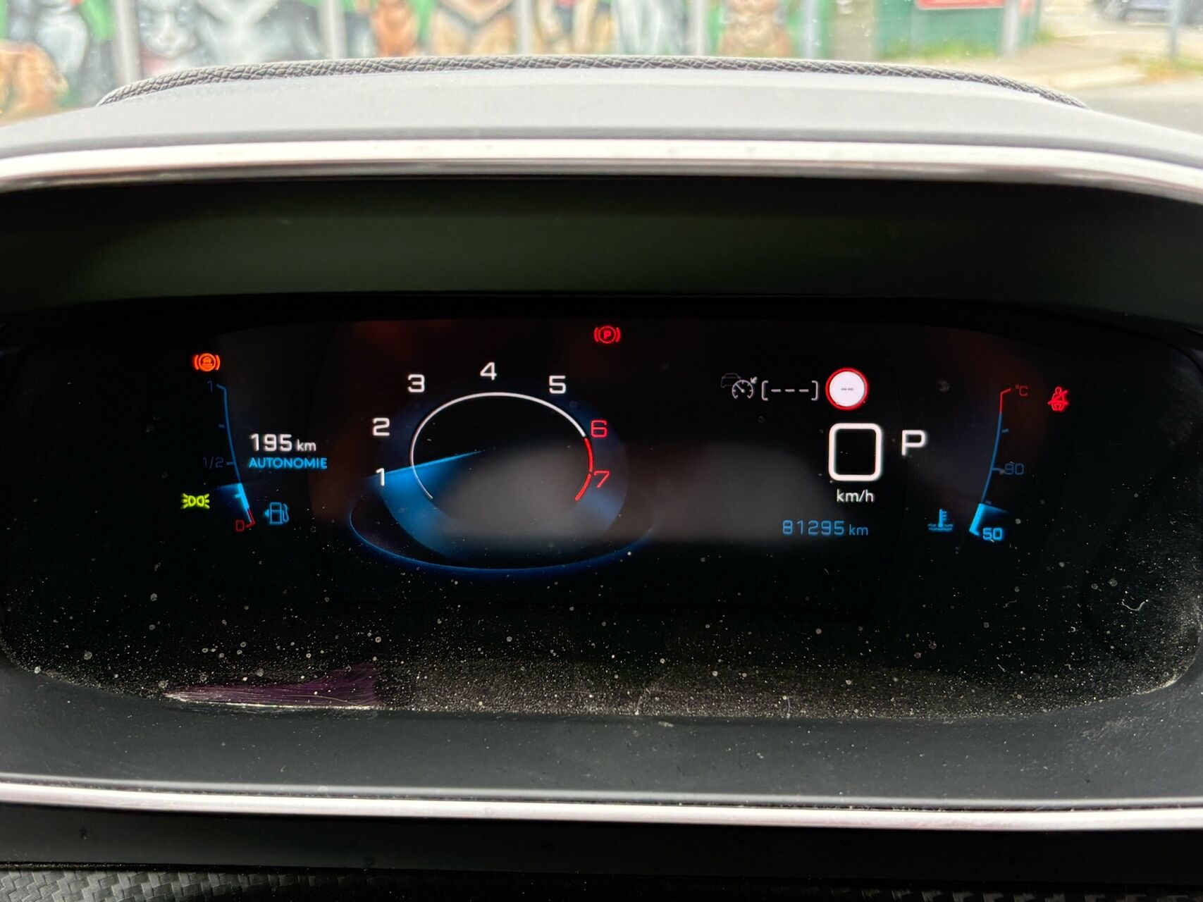 Billede af Peugeot 208 1,2 PureTech Allure Sky EAT8 100HK 5d 8g Aut.