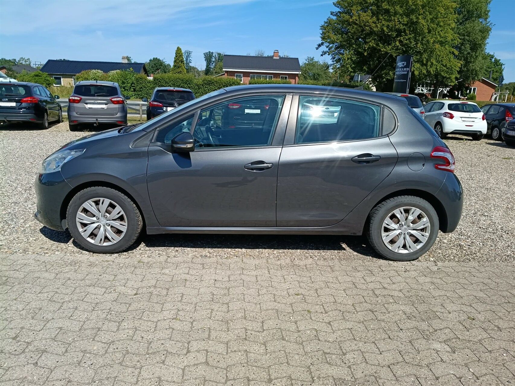 Billede af Peugeot 208 1,2 VTi Active Navi 82HK 5d