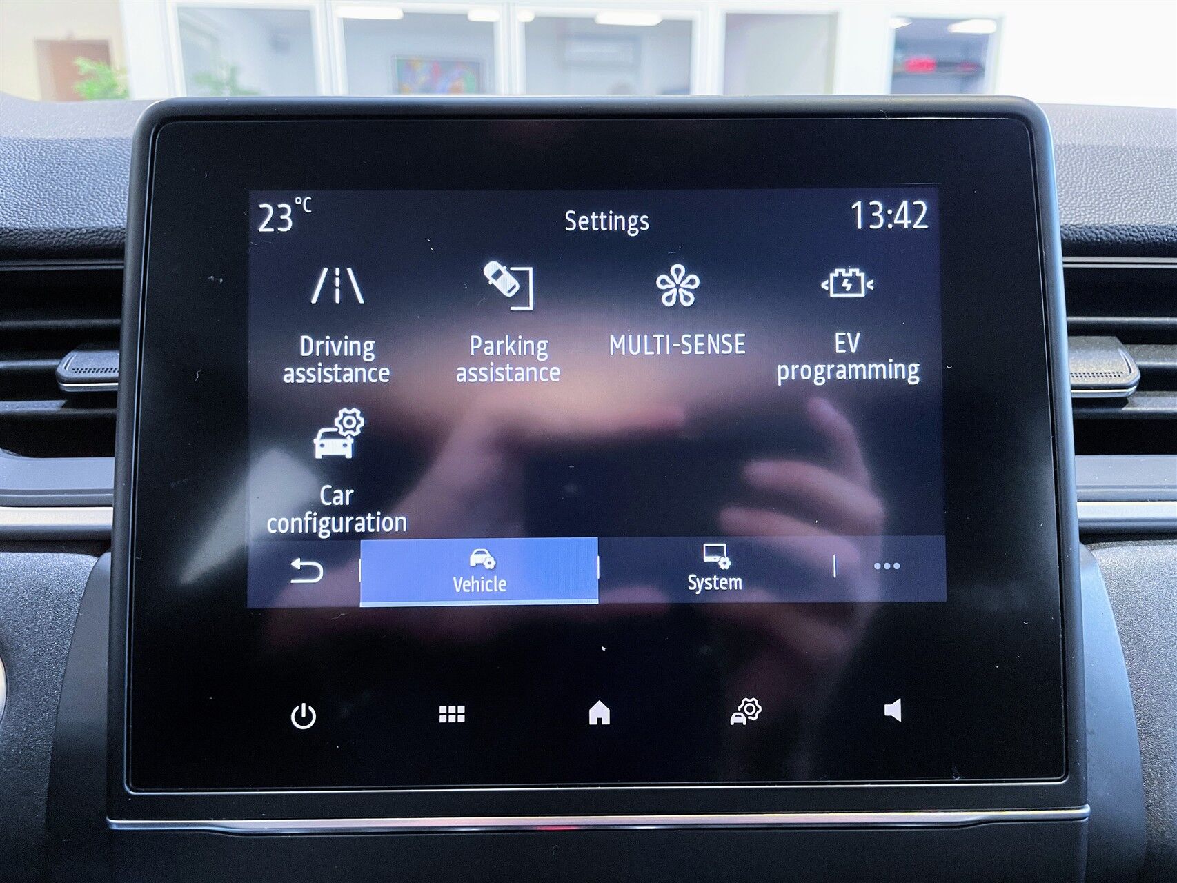 Billede af Renault Captur 1,6 E-TECH  Plugin-hybrid Zen 160HK 5d Aut.