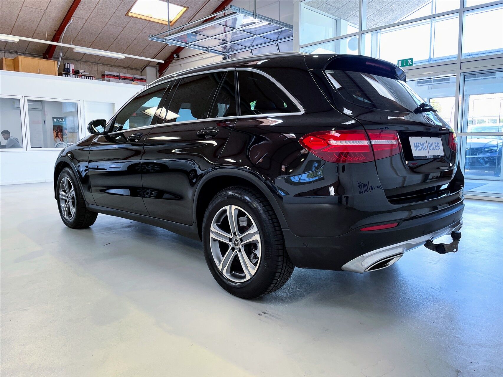 Billede af Mercedes-Benz GLC300 2,0 4Matic 9G-Tronic 245HK 5d 9g Aut.