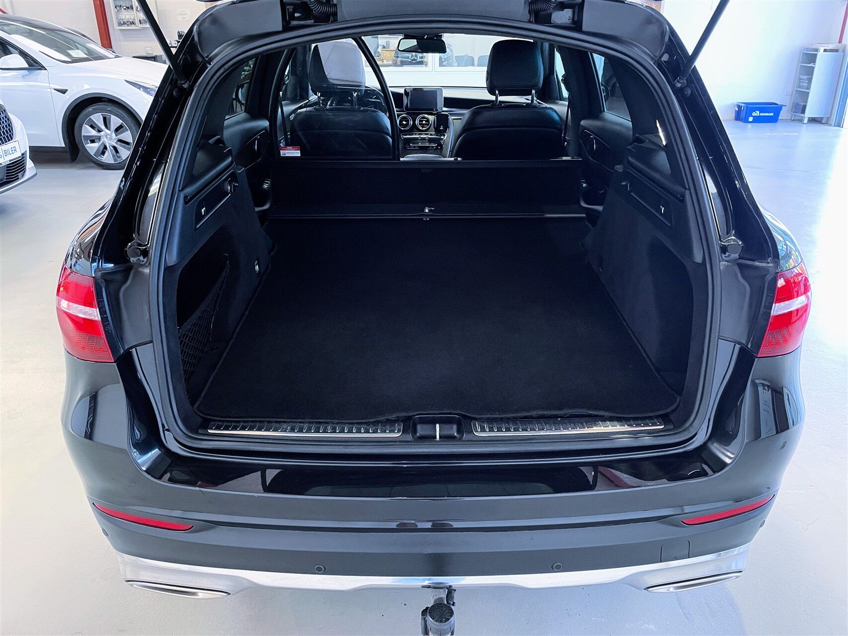 Billede af Mercedes-Benz GLC300 2,0 4Matic 9G-Tronic 245HK 5d 9g Aut.