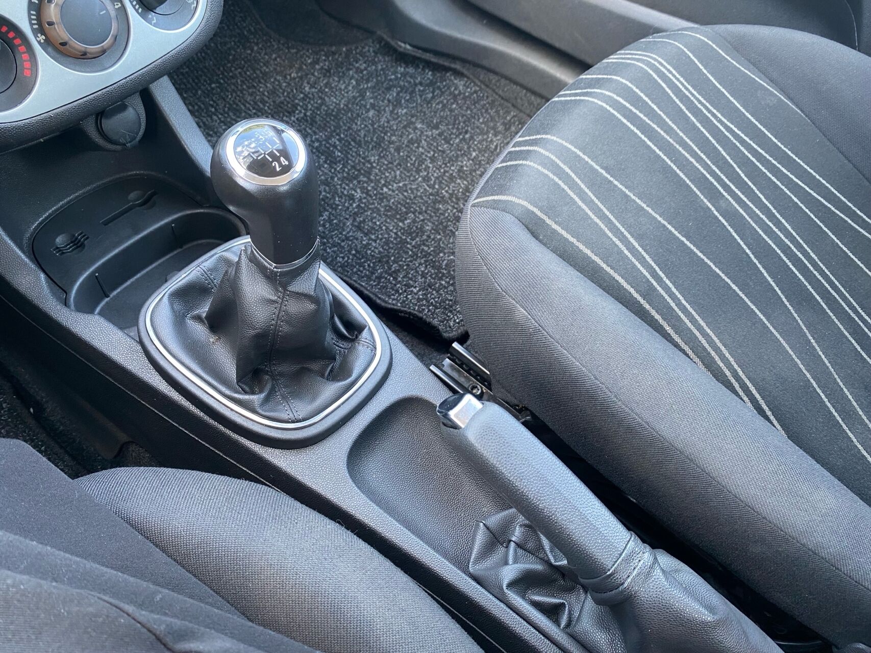 Billede af Opel Corsa 1,0 Twinport Essentia 65HK 5d