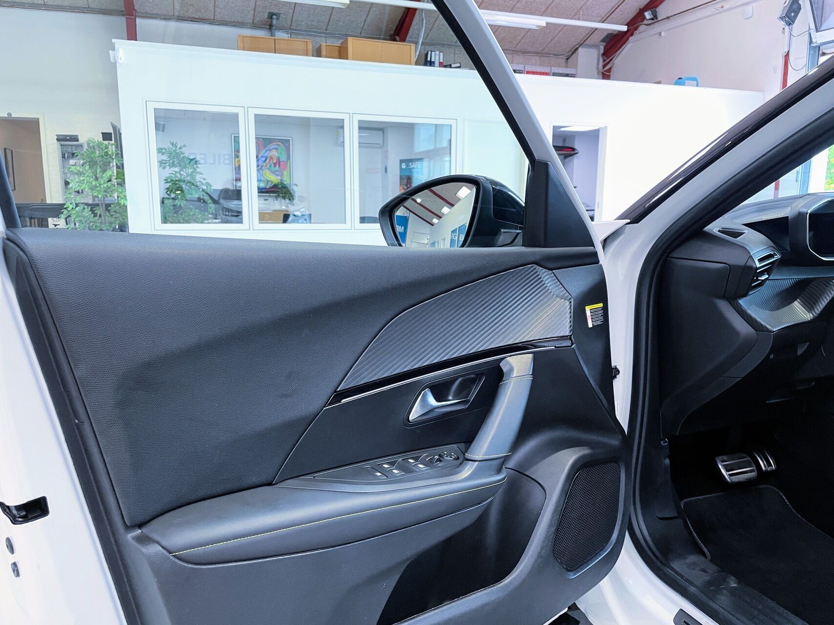 Billede af Peugeot 2008 1,2 PureTech GT EAT8 130HK 5d 8g Aut.
