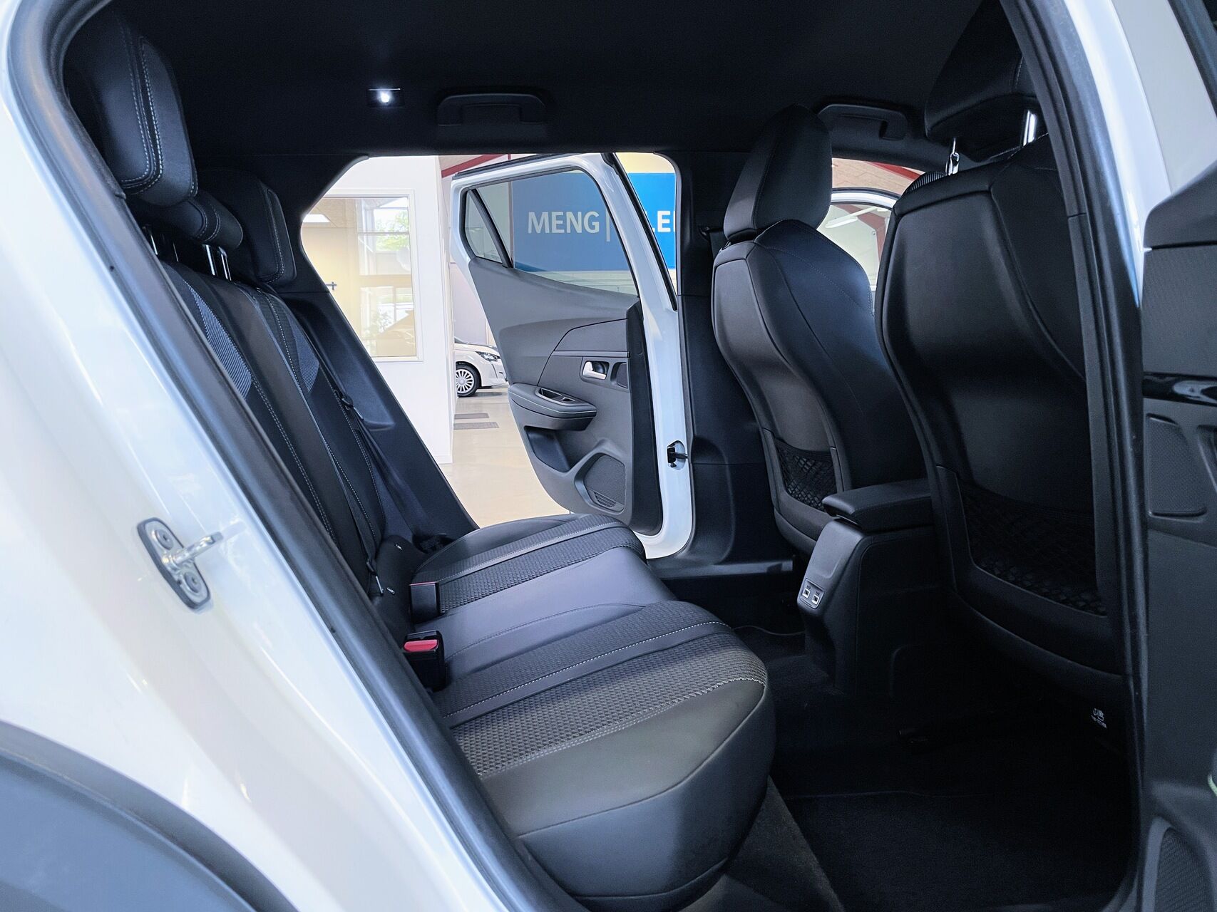 Billede af Peugeot 2008 1,2 PureTech GT EAT8 130HK 5d 8g Aut.