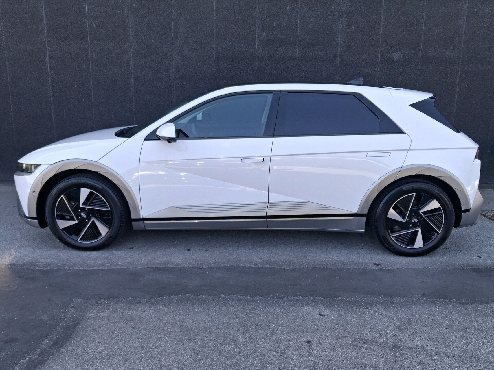 Billede af Hyundai Ioniq 5 Electric 84 kWh Ultimate 229HK 5d Aut.