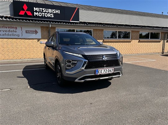 Mitsubishi Eclipse Cross 2,4 Plugin-hybrid Nordic 4WD 188HK 5d Trinl. Gear