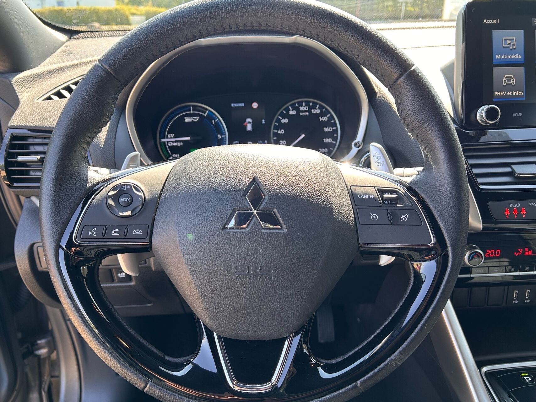 Billede af Mitsubishi Eclipse Cross 2,4 Plugin-hybrid Nordic 4WD 188HK 5d Trinl. Gear